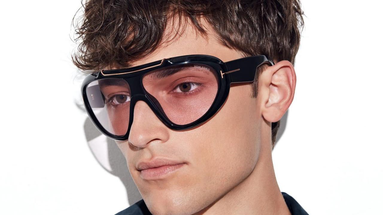 TOM FORD, Try top glasses online and find an optician