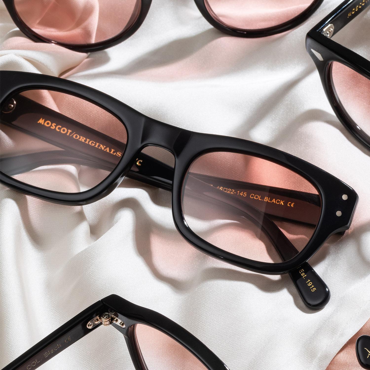 MOSCOT | de bedste briller online og en optiker |