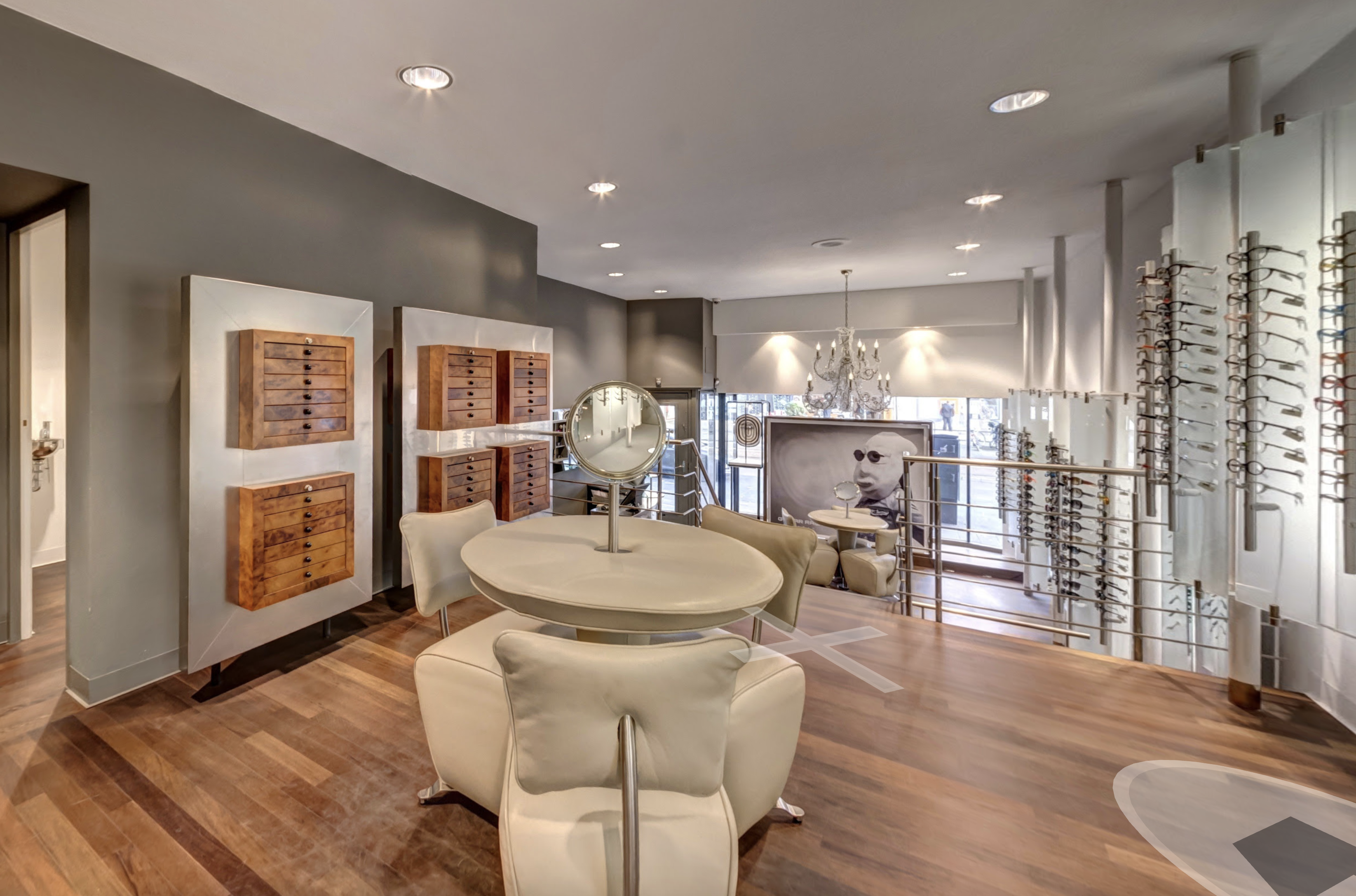 The best opticians in Amsterdam 2023 | FAVR